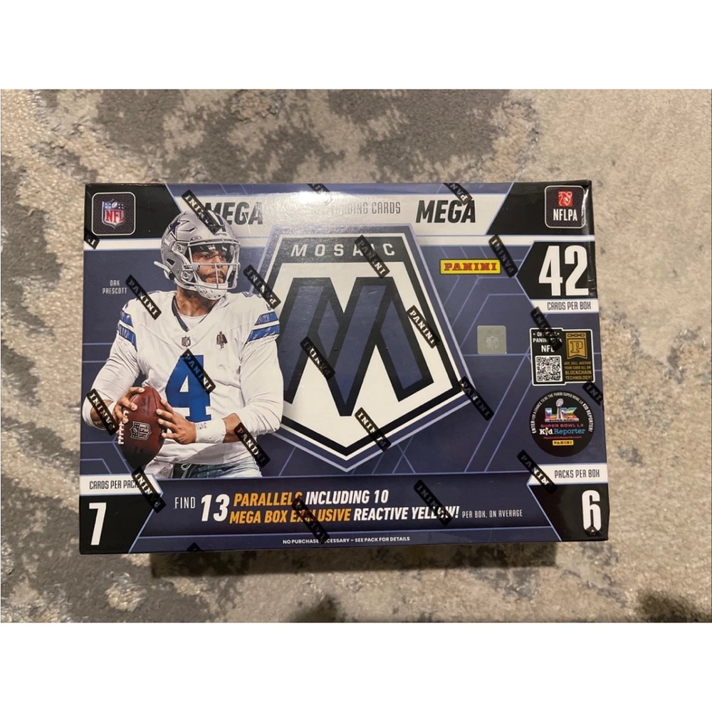 2025 Panini Mosaic NFL Football Trading Card Mega Box Factory Sealed New